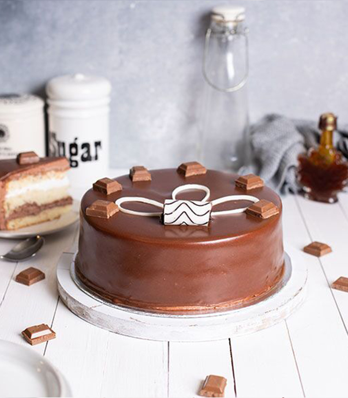 CADBURY CHOCOLATE CAKE 02