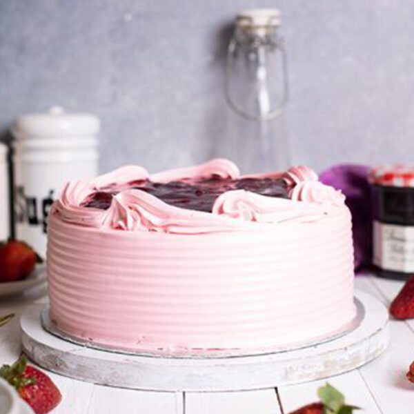 STRAWBERRY CAKE