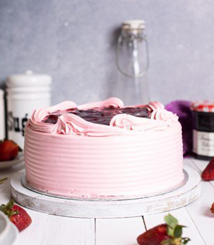 STRAWBERRY CAKE